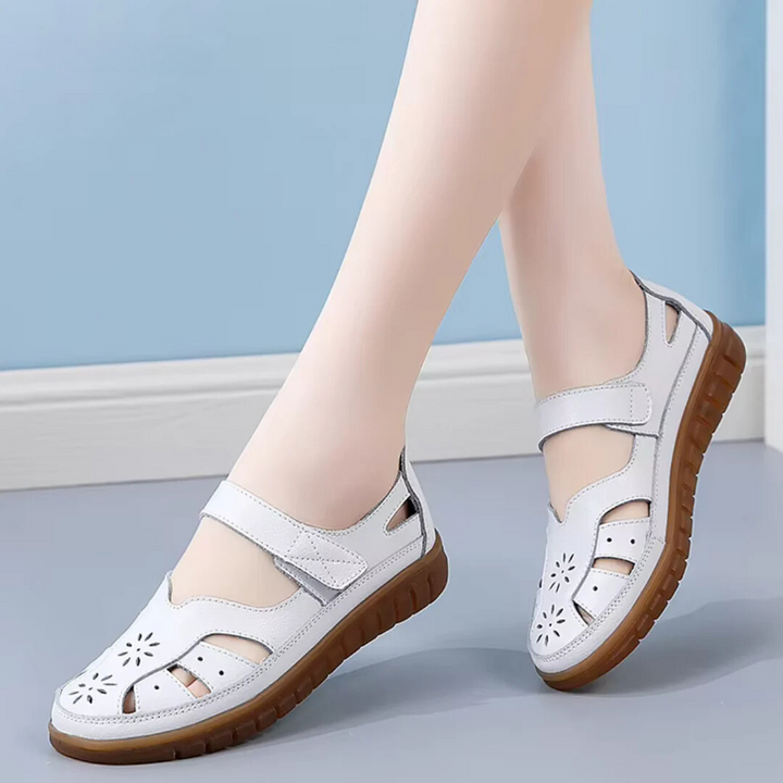 Lola™ Adjustable Orthopaedic Women's Shoes