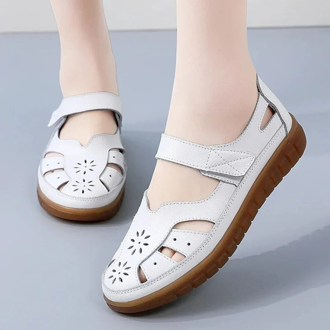 Lola™ Adjustable Orthopaedic Women's Shoes