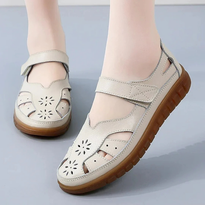 Lola™ Adjustable Orthopaedic Women's Shoes